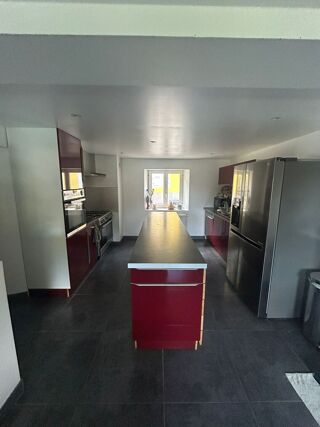  Maison  vendre 8 pices 160 m