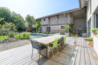  Villa � vendre 9 pi�ces 264 m�