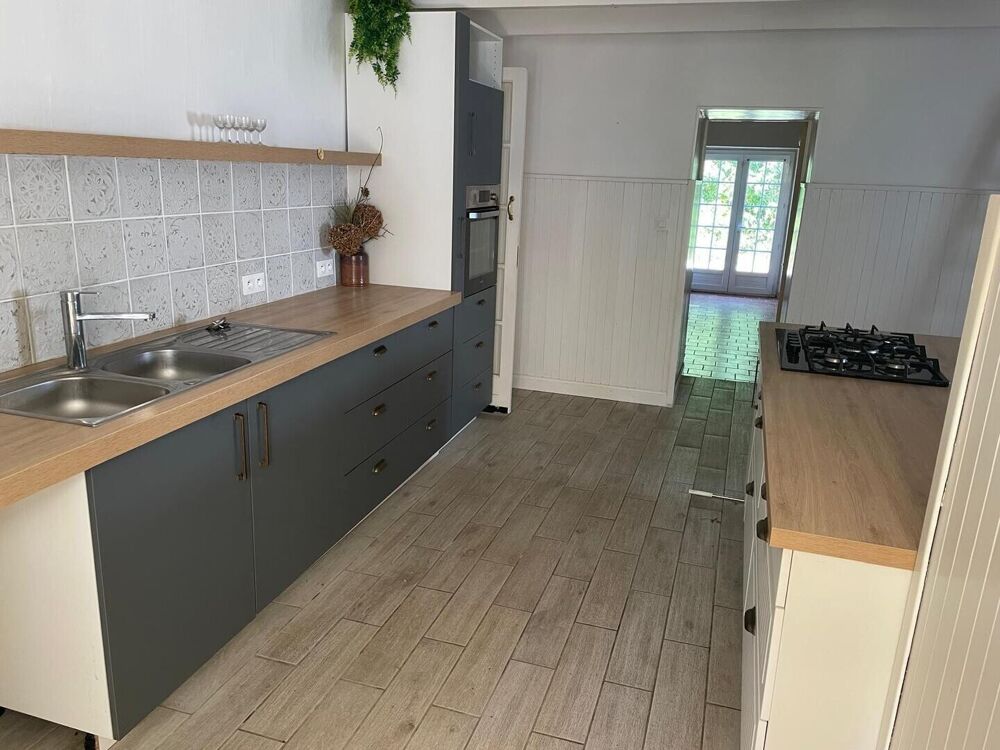 Vente Maison Maison de village en pierres – 170 m² – Charme, confort et nature Negret