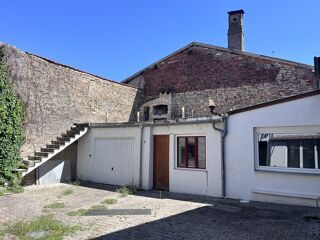  Immeuble à vendre 5 pièces 138 m²
