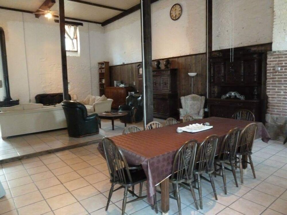 Vente Maison Ancien corps de ferme rénové, 233 m2 habitables, vue exceptionnelle Mainsat