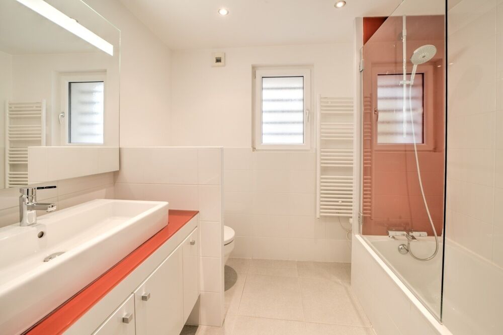 Vente Maison Maison 208 m² – 5 chambres - T1 indépendant Péron