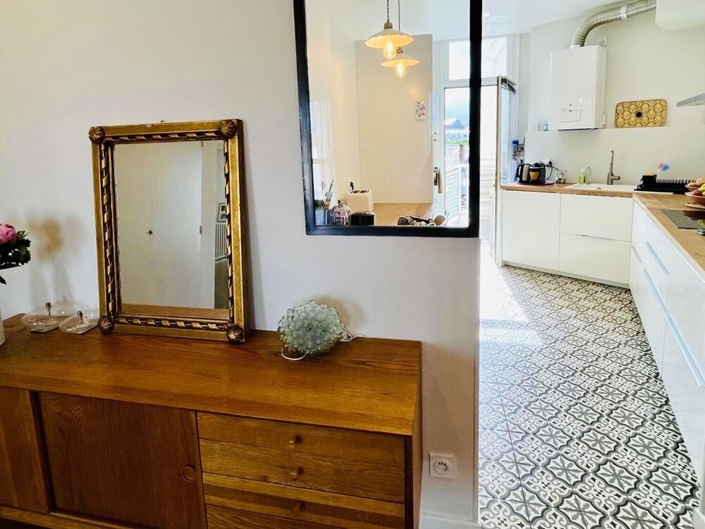 Vente Appartement Superbe appartement T4 avec loggia et garage,  Bordeaux Fondaudège Bordeaux