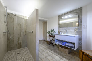  Villa � vendre 6 pi�ces 140 m�