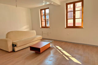  Maison  vendre 6 pices 226 m