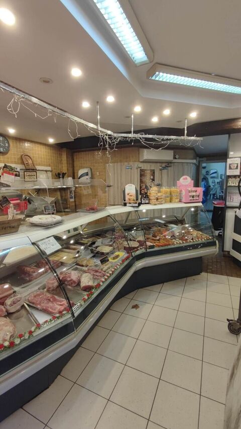 BOUCHERIE-CHARCUTERIE AVEC APPARTEMENT DE FONCTION + BOXE + REMISE 112000 91600 Savigny-sur-orge