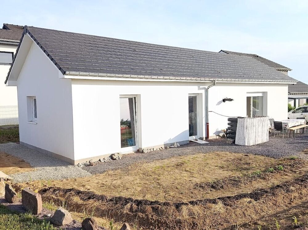 Maison neuve de plain-pied  Calme absolu  Grand terrain
