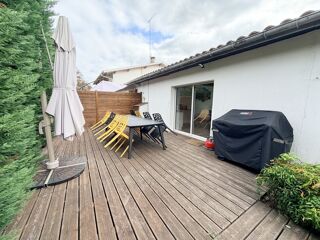  Maison à vendre 10 pièces 220 m²