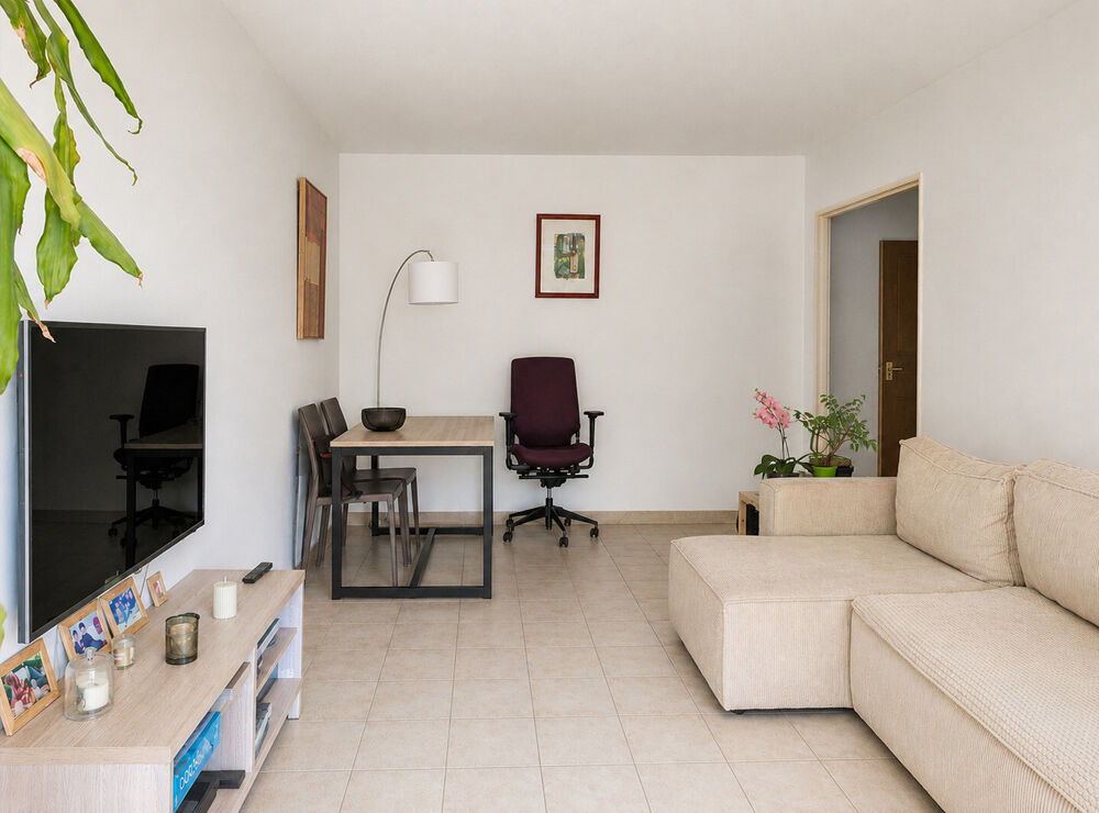 Vente Appartement Dernier étage, terrasse, piscine, garage et cave Vence
