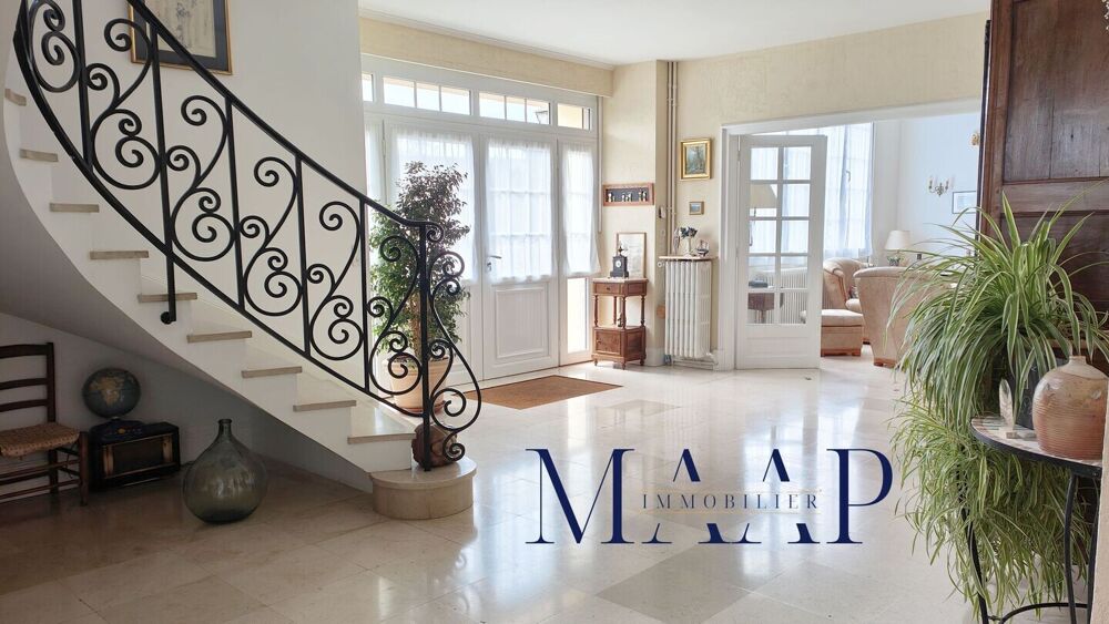 Vente Maison Résidence de 303 m², 5 chambres, séjour 50m² Rambouillet