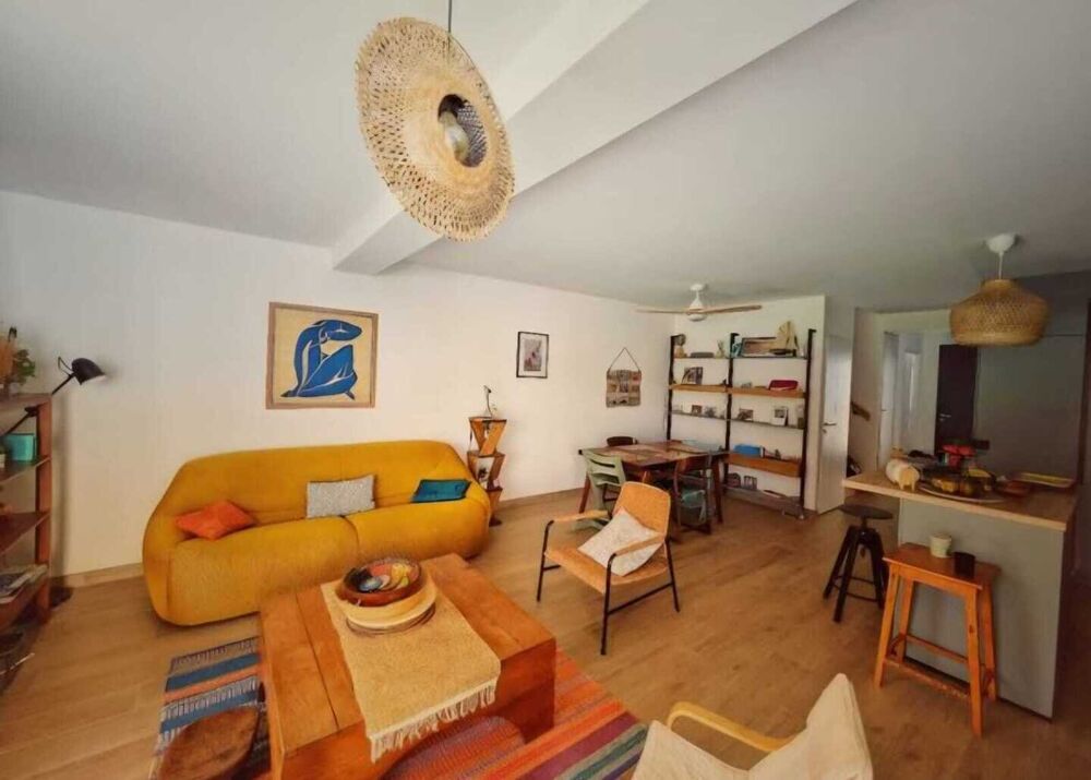 Vente Maison Maison récente T5 avec jardin, terrasse, double garage et DPE A Périgny