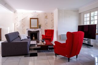  Maison  vendre 12 pices 266 m