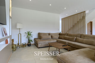  Maison  vendre 7 pices 230 m