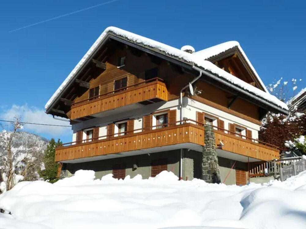   GENEVRIERS N 2 Pistes de ski < 100 m - Alimentation < 2 km - Centre ville < 2 km - Tlvision - Balcon Rhne-Alpes, La Clusaz (74220)