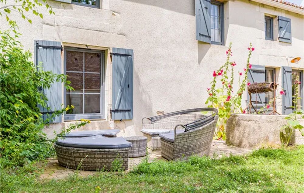   Beautiful home in Avanton with 1 Bedrooms Tlvision - Terrasse - place de parking en extrieur - Lave linge - Jardin clos Poitou-Charentes, Avanton (86170)