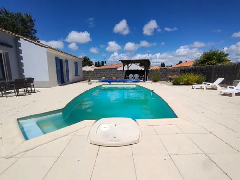   maison 6 personnes Piscine prive - Tlvision - Terrasse - place de parking en extrieur - Lave vaisselle Pays de la Loire, Saint-Jean-de-Monts (85160)