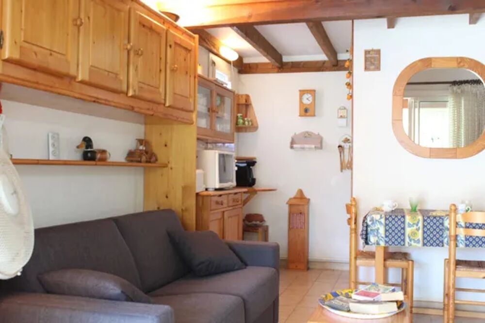   AMIRANTES Maison 2 pices mezzanine - 6 couchages - Gruissan les Ayguades Plage < 2 km - Tlvision - place de parking en extri Languedoc-Roussillon, Gruissan (11430)