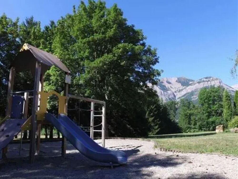   VVF Villages Saint-Bonnet-en-Champsaur - HYPIYIPY sans sanitaires (MAX 5 adultes + 1 enfants) Sauna - Hammam Provence-Alpes-Cte d'Azur, Saint-Bonnet-en-Champsaur (05500)