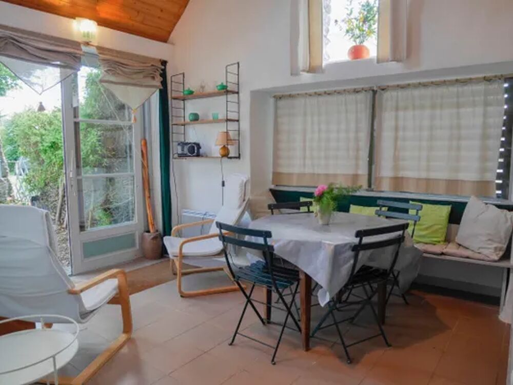   maison 4 personnes Tlvision - place de parking en extrieur - Lave vaisselle - Lave linge - Table et chaises de jardin Bretagne, Locmaria (56360)