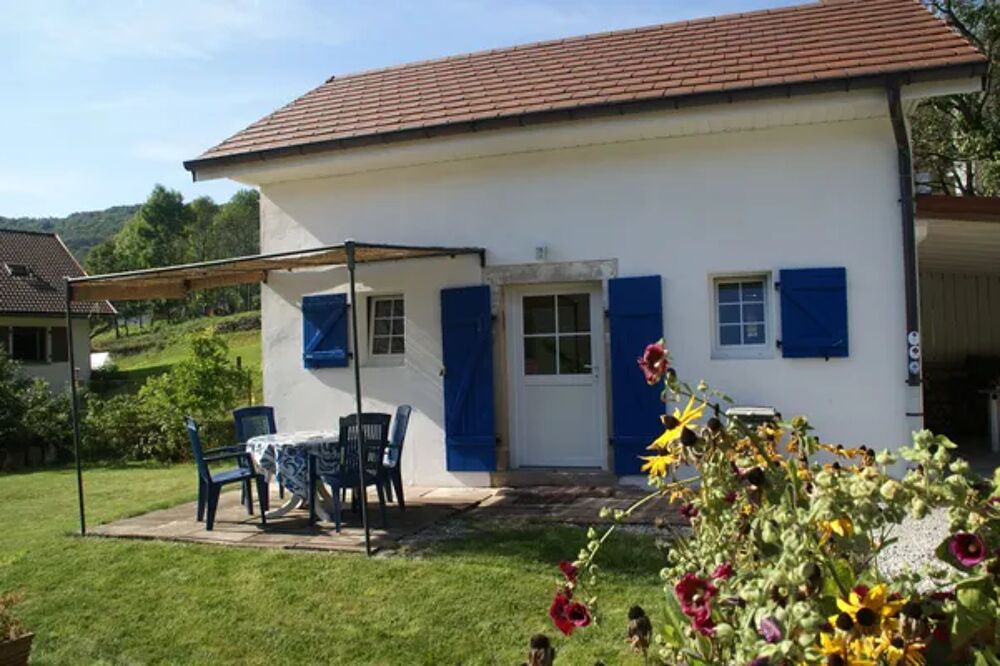   Maison de vacances - LE-HAUT-DU-THEM Tlvision - Terrasse - Lave linge - Barbecue - Table et chaises de jardin Franche-Comt, Haut-du-Them-Chteau-Lambert (70440)