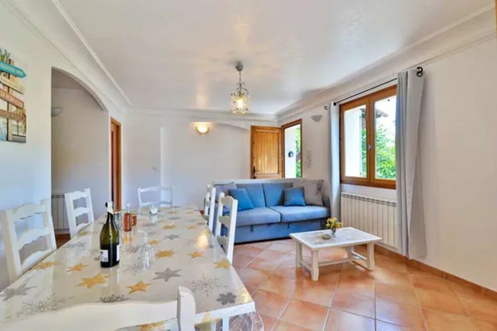   Appartement pour 4 pers. avec jardin et terrasse  Le Bar-sur-Loup Tlvision - Terrasse - Vue montagne - place de parking en ex Provence-Alpes-Cte d'Azur, Le Bar-sur-Loup (06620)