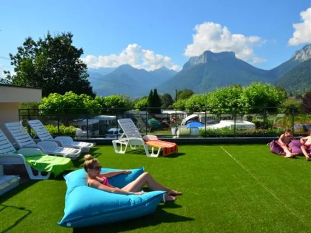   Camping La Ravoire - COSY Titania 3 Chambres Piscine couverte - Piscine collective - Terrasse - Barbecue - Salon jardin Rhne-Alpes, Doussard (74210)