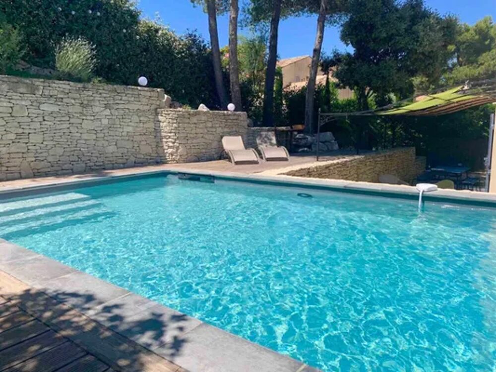  Villa pour 6 pers. avec piscine, jardin et terrasse  Mallemort Piscine prive - Tlvision - Terrasse - place de parking en ext Provence-Alpes-Cte d'Azur, Mallemort (13370)