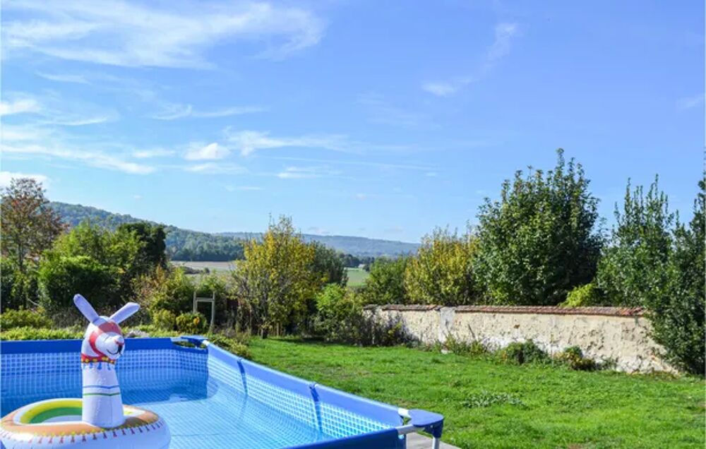   Awesome home in Saulchery with Outdoor swimming pool, 5 Bedrooms and WiFi Piscine prive - Alimentation < 1.1 km - Tlvision - Picardie, Saulchery (02310)