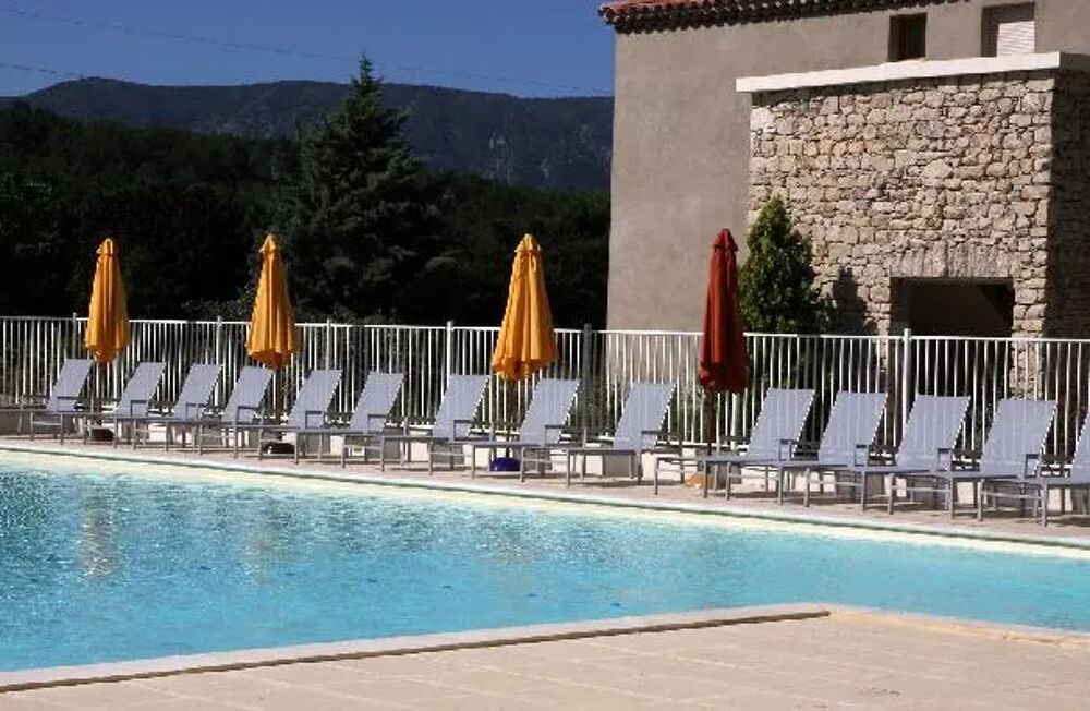   Le Domaine du Moulin Blanc Piscine collective - Sauna - Tlvision - Balcon - Club enfants Provence-Alpes-Cte d'Azur, Gordes (84220)