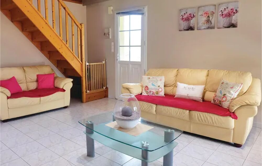   Beautiful home in Maninghem with 3 Bedrooms Tlvision - Lave vaisselle - Lave linge - Table et chaises de jardin Nord-Pas-de-Calais, Maninghem (62650)