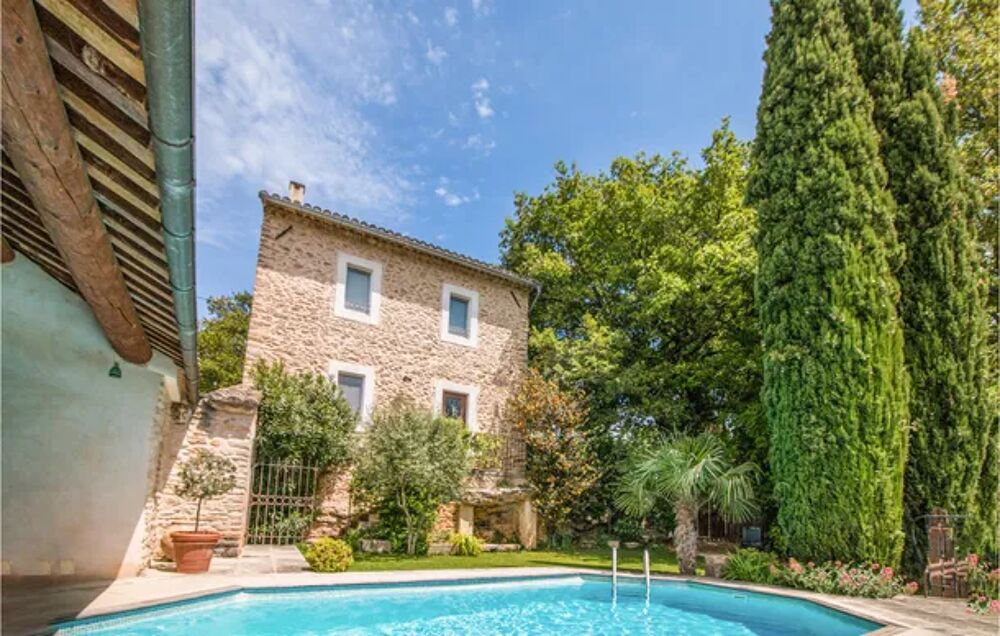   Stunning home in Oppde with Outdoor swimming pool, WiFi and 3 Bedrooms Piscine prive - Alimentation < 1.7 km - Tlvision - Te Provence-Alpes-Cte d'Azur, Oppde (84580)