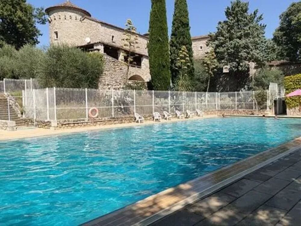   Rsidence Lou Castel - Appartement 4 personnes Piscine collective - Barbecue - Salon jardin - Transats Rhne-Alpes, Berrias-et-Casteljau (07460)