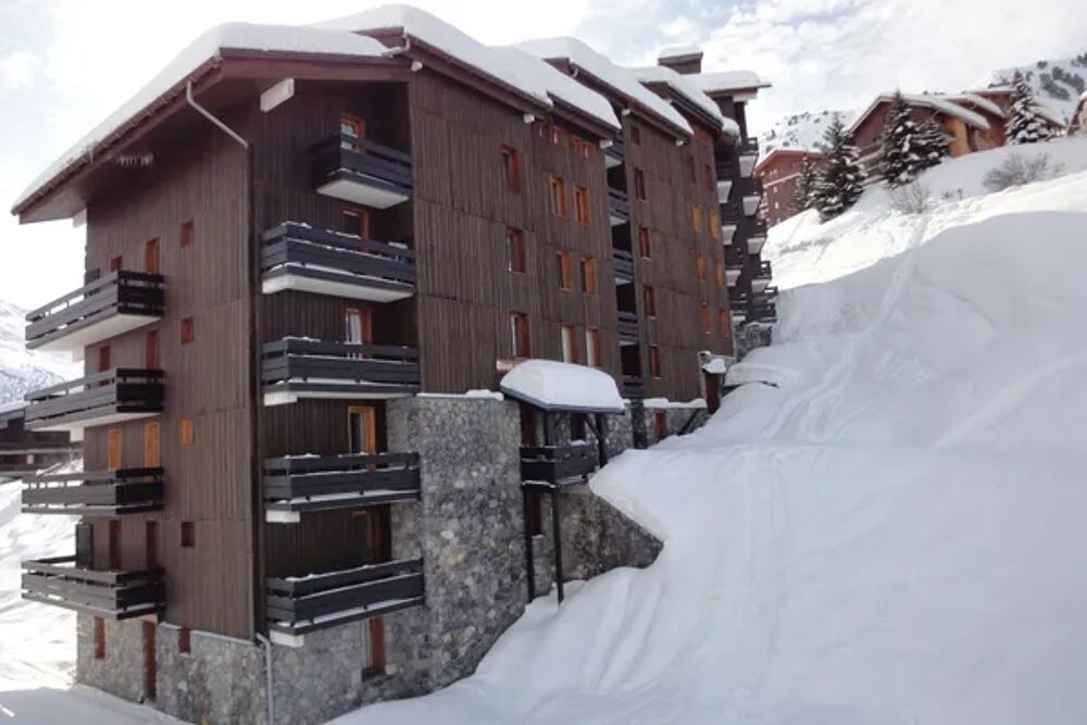   RES AIGUILLE DU FRUIT Pistes de ski < 100 m - Alimentation < 500 m - Centre ville < 500 m - Tlvision - Balcon Rhne-Alpes, Les Allues (73550)