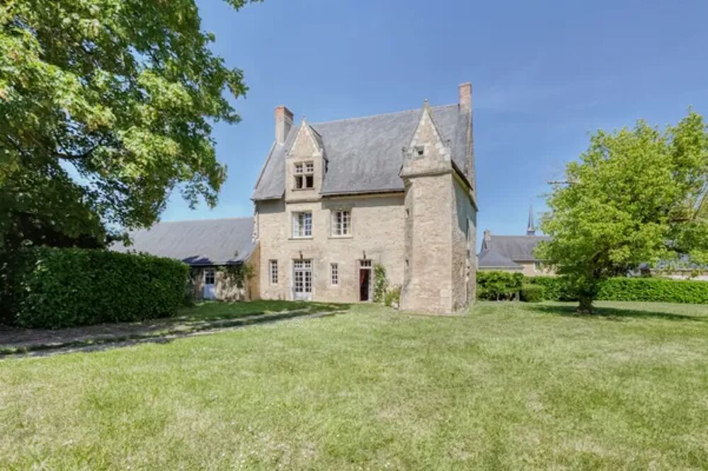   Le Castel - Maison familiale de charme du XVme sicle. Grand jardin Tlvision - Terrasse - Lave vaisselle - Lave linge - Accs Pays de la Loire, Montign-ls-Rairies (49430)