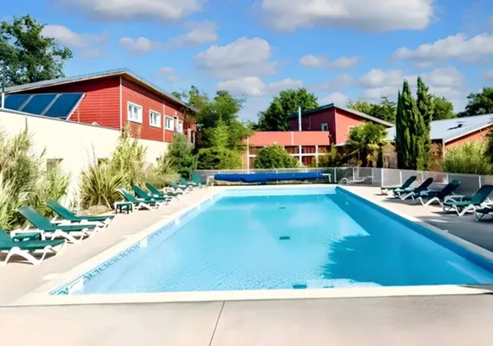   Maison pour 6 pers. avec piscine partage et terrasse  Chaveignes Piscine collective - Tlvision - Terrasse - place de parking Centre, Chaveignes (37120)