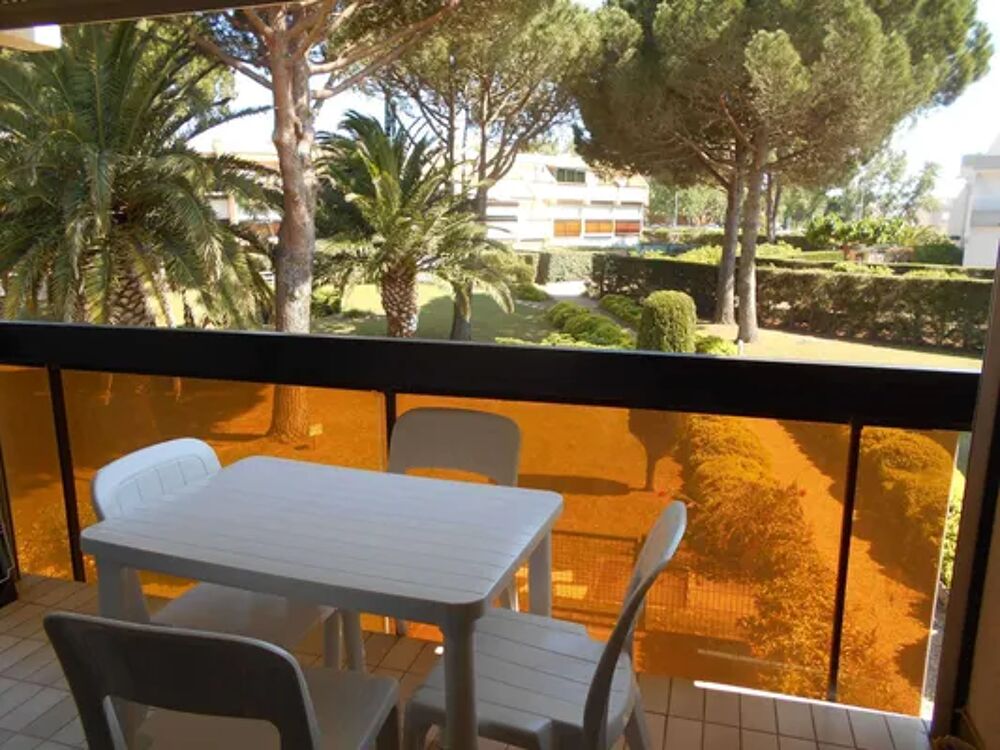   LES LES JARDINS DE LA BARONNIE Appt studio cabine 4 couchages LE GRAU DU ROI Tlvision - Terrasse - place de parking en extrie Languedoc-Roussillon, Le Grau-du-Roi (30240)