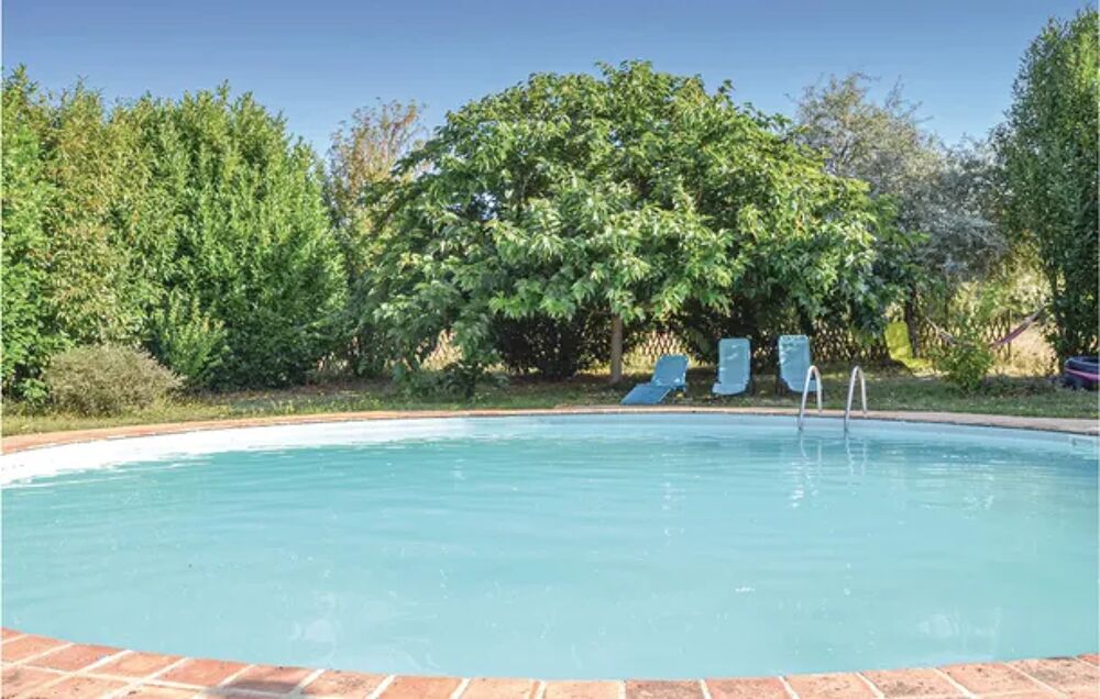   Amazing home in Mouterre-Silly with 3 Bedrooms, WiFi and Outdoor swimming pool Piscine collective - Piscine prive - Tlvision Poitou-Charentes, Mouterre-Silly (86200)