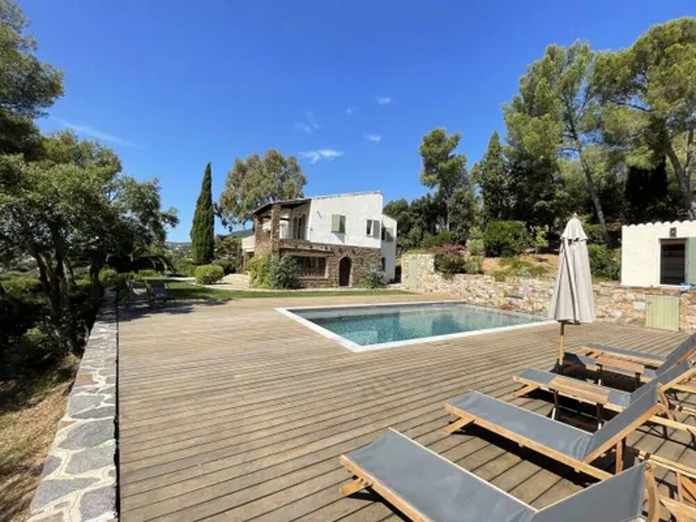  villa 12 personnes Piscine prive - Tlvision - Balcon - place de parking en extrieur - Lave vaisselle Provence-Alpes-Cte d'Azur, Cavalaire-sur-Mer (83240)