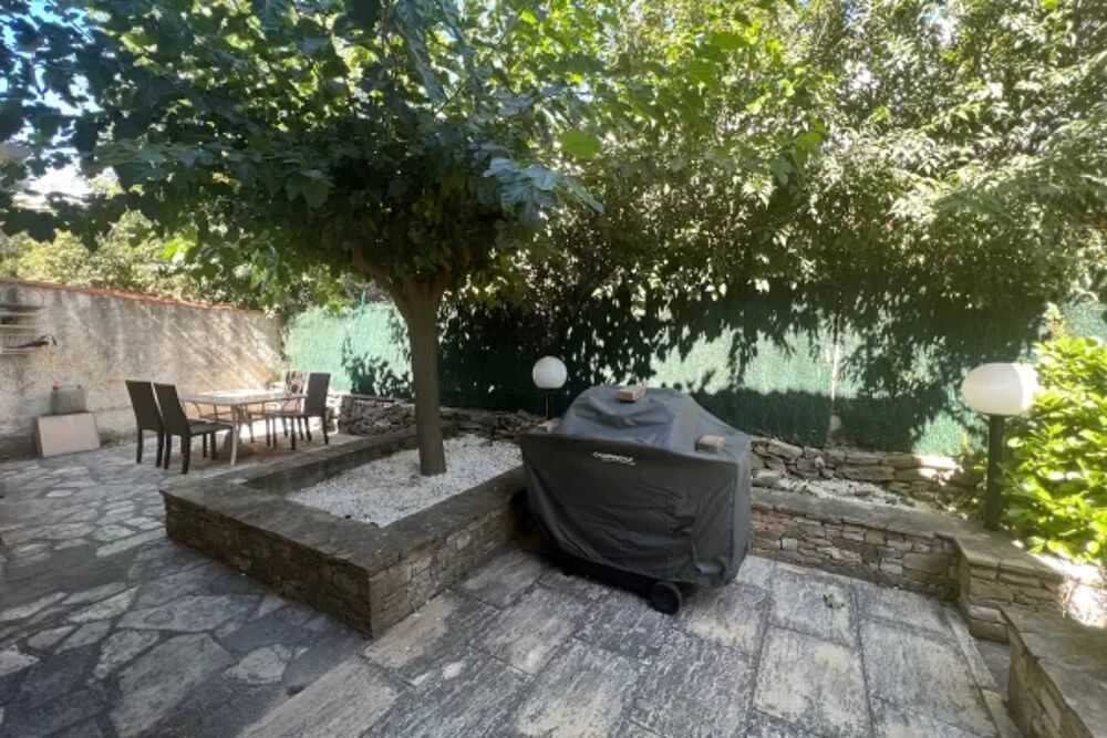   Maison paisible avec jardin proche des plages Tlvision - Lave vaisselle - Lave linge - Accs Internet - Barbecue Provence-Alpes-Cte d'Azur, La Ciotat (13600)