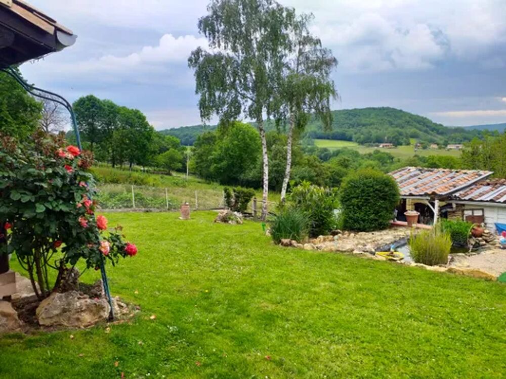   Maison pour 4 pers. avec jardin et terrasse à Arnaud-Guilhem Télévision - Terrasse - Vue montagne - place de parking en extérieu Midi-Pyrénées, Arnaud-Guilhem (31360)