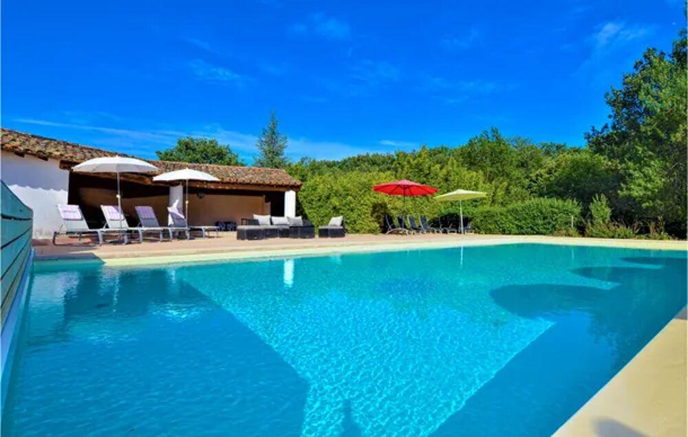   Nice home in La-Roque-sur-Cze with Outdoor swimming pool and 3 Bedrooms Piscine collective - Tlvision - Terrasse - place de p Languedoc-Roussillon, La Roque-sur-Cze (30200)