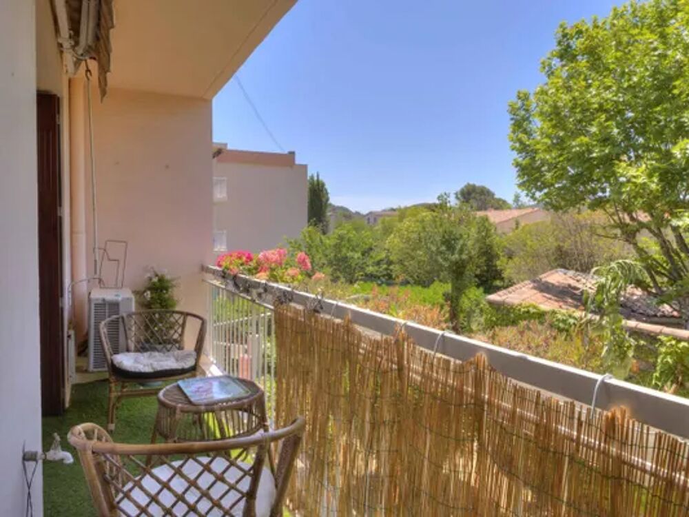   appartement 3 personnes Tlvision - Terrasse - place de parking en extrieur - Lave vaisselle - Lave linge Provence-Alpes-Cte d'Azur, Saint-Cyr-sur-Mer (83270)