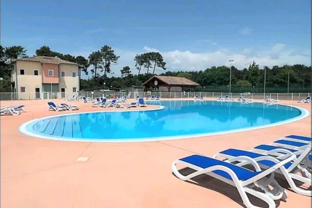   36 m avec terrasse et piscine proche plage Piscine collective - Tlvision - Terrasse - Lave vaisselle - Accs Internet Aquitaine, Soustons (40140)