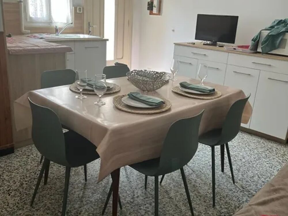   maison 4 personnes Tlvision - Terrasse - Table et chaises de jardin Languedoc-Roussillon, Saint-Andr (66690)