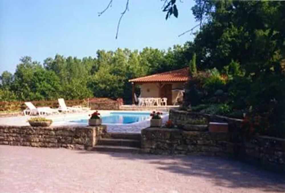   Villa pour 12 pers. avec piscine, jardin et terrasse  Milhars Piscine prive - Tlvision - Terrasse - Vue montagne - place de Midi-Pyrnes, Milhars (81170)