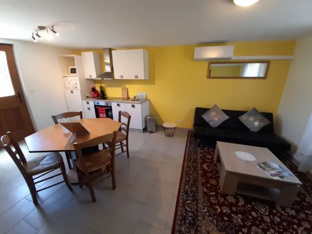   appartement 4 personnes Piscine collective - Terrasse - place de parking en extrieur - Lave linge - Accs Internet Poitou-Charentes, Archigny (86210)