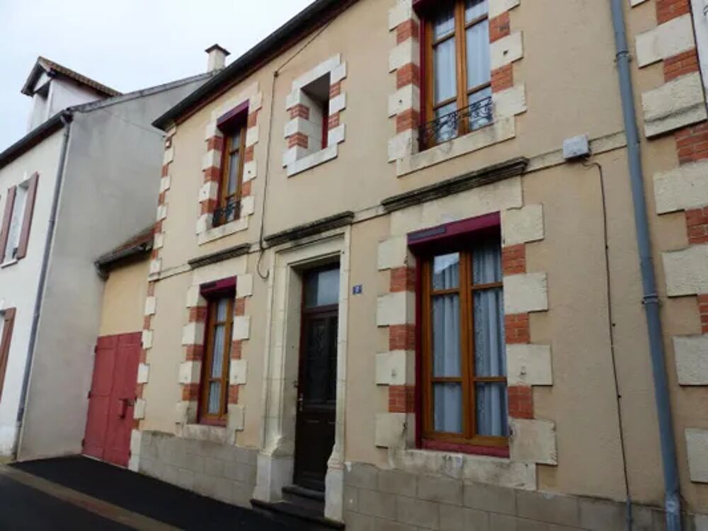   maison 8 personnes Tlvision - place de parking en extrieur - Lave vaisselle - Lave linge - Accs Internet Auvergne, Saint-Germain-des-Fosss (03260)