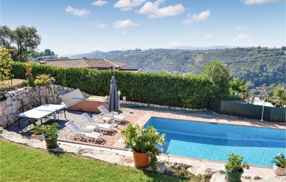   Beautiful home in Cagnes sur Mer with 3 Bedrooms, Private swimming pool and Outdoor swimming pool Piscine prive - Plage < 3 km Provence-Alpes-Cte d'Azur, Cagnes-sur-Mer (06800)