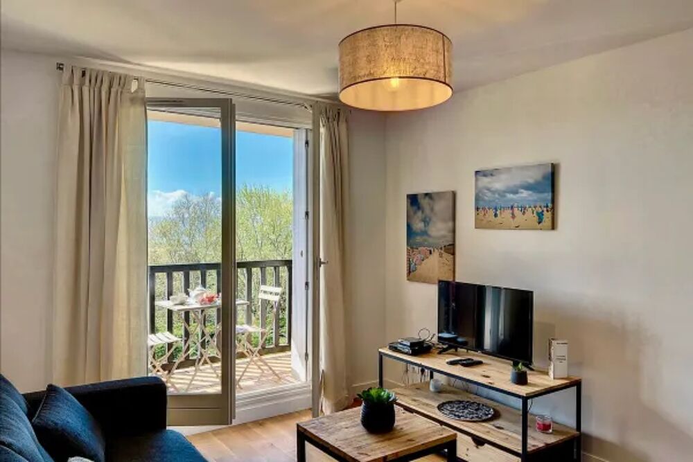   Joli appartement avec balcon proche Deauville - Welkeys Tlvision - Balcon - Lave vaisselle - Sche linge - Accs Internet Basse-Normandie, Blonville-sur-Mer (14910)
