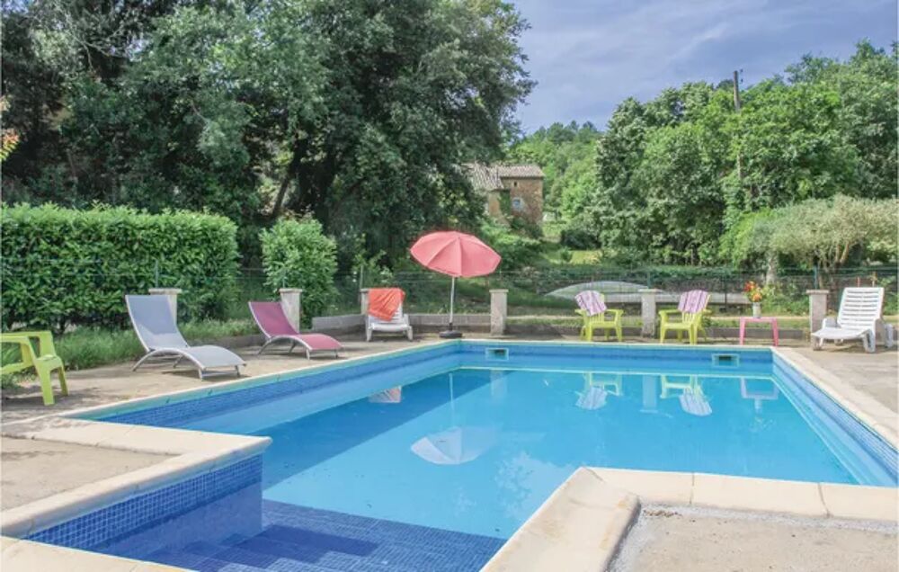   Amazing home in St. Julien de Peyrolas with WiFi, Private swimming pool and Outdoor swimming pool Piscine prive - Alimentation Languedoc-Roussillon, Saint-Julien-de-Peyrolas (30760)